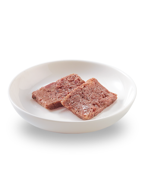 Schesir Organic Beef Wet Cat Food, 85g - شيسير أورجانيك بيف — للقطط طعام رطب بنكهة اللحم البقري، 85 جم - Image 2